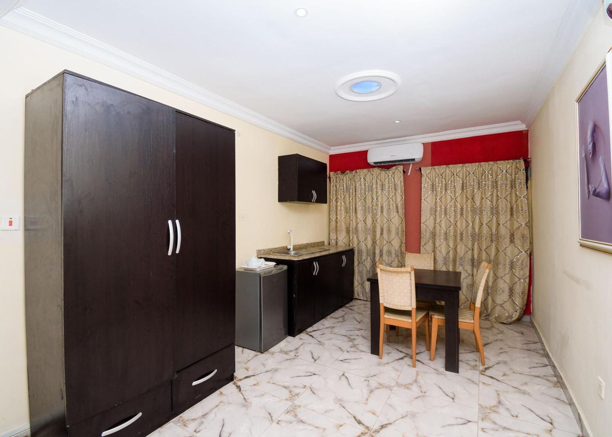 D'Tavern Apartment Ibadan Extérieur photo