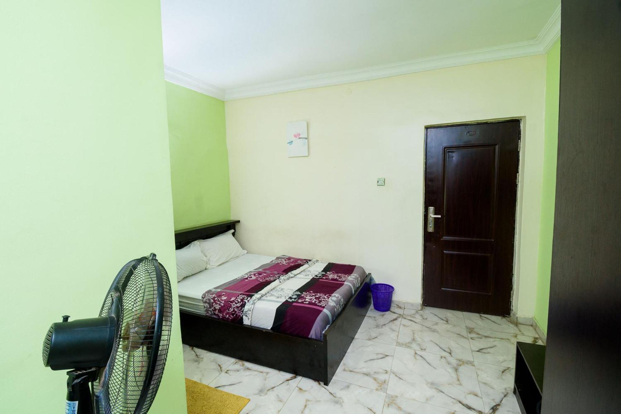 D'Tavern Apartment Ibadan Extérieur photo