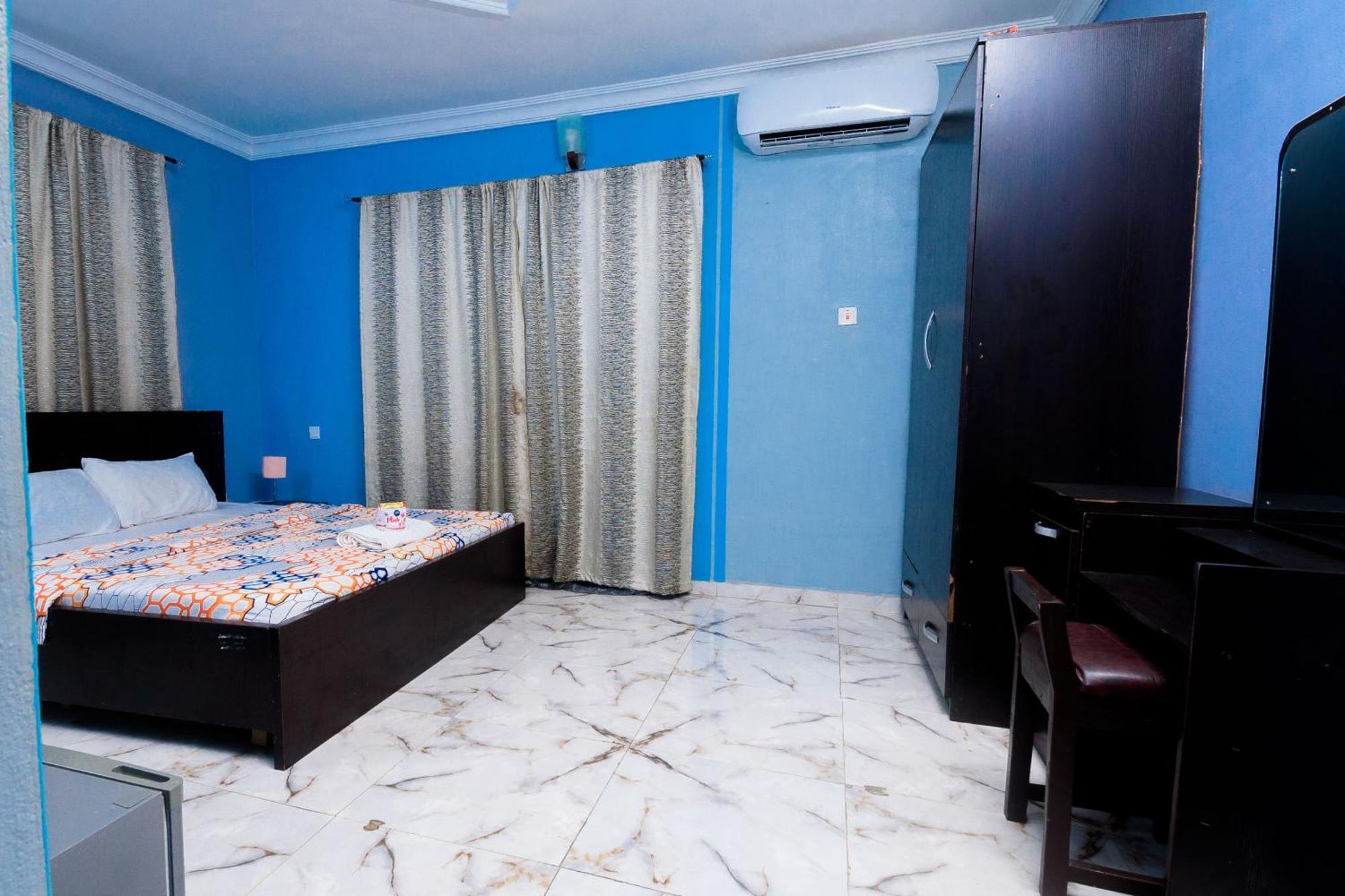 D'Tavern Apartment Ibadan Extérieur photo