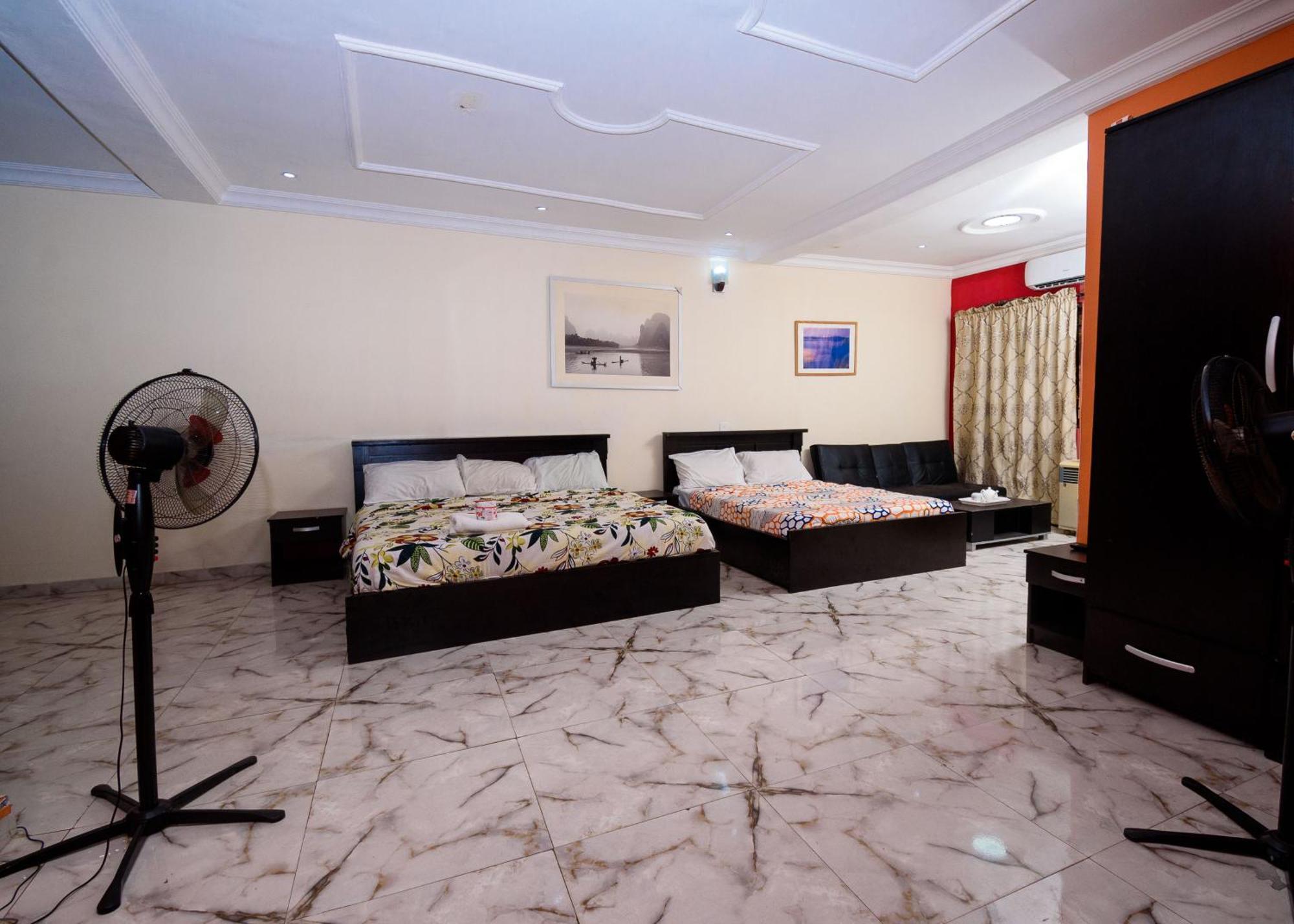 D'Tavern Apartment Ibadan Extérieur photo