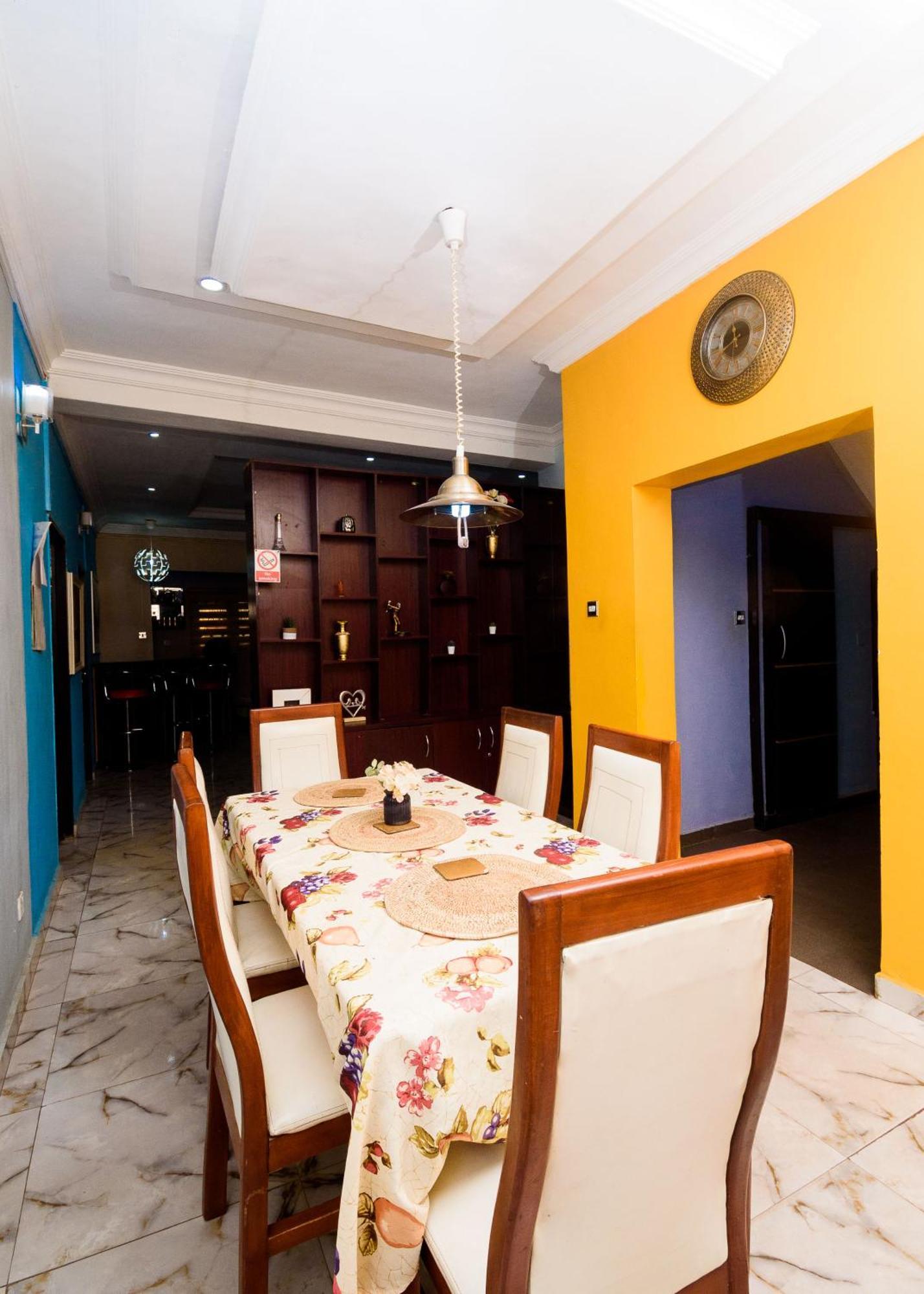 D'Tavern Apartment Ibadan Extérieur photo