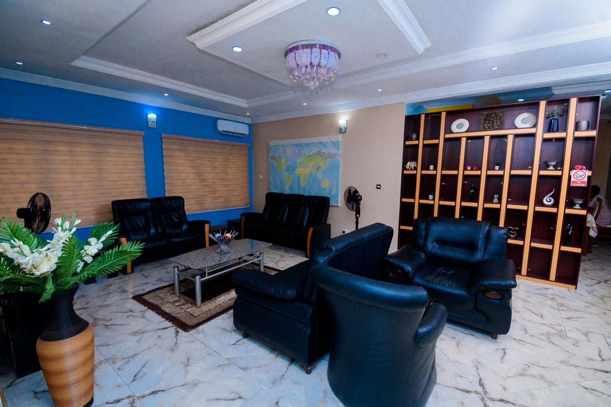D'Tavern Apartment Ibadan Extérieur photo