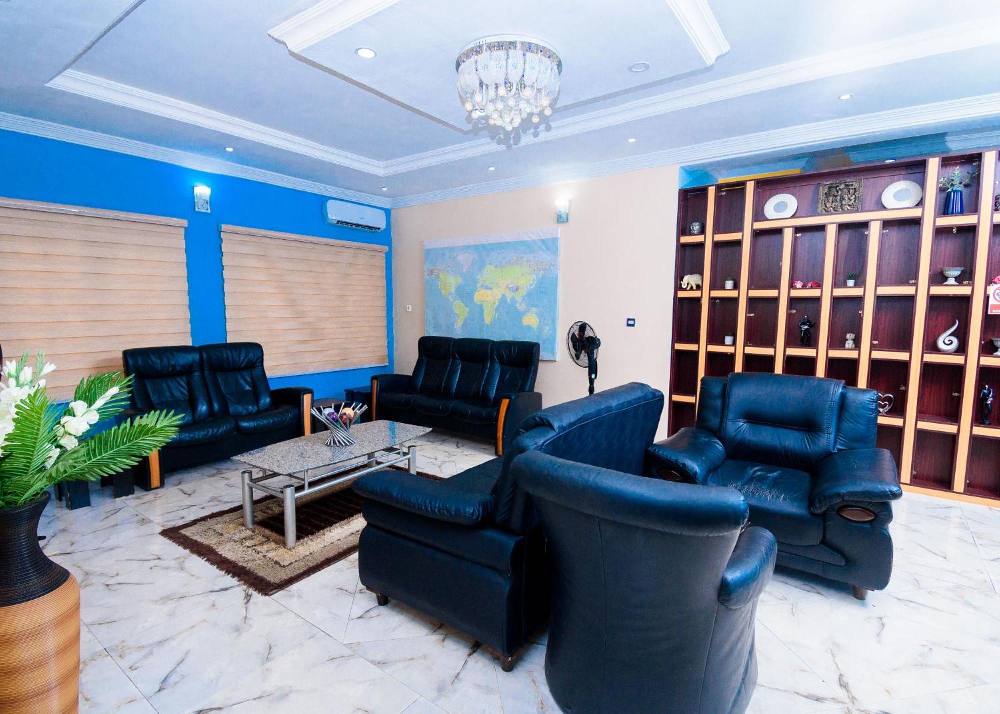 D'Tavern Apartment Ibadan Extérieur photo